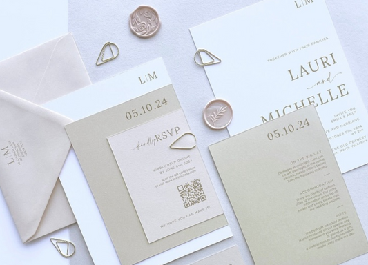 SIMPLE BUT CHIC INVITATION SUITE